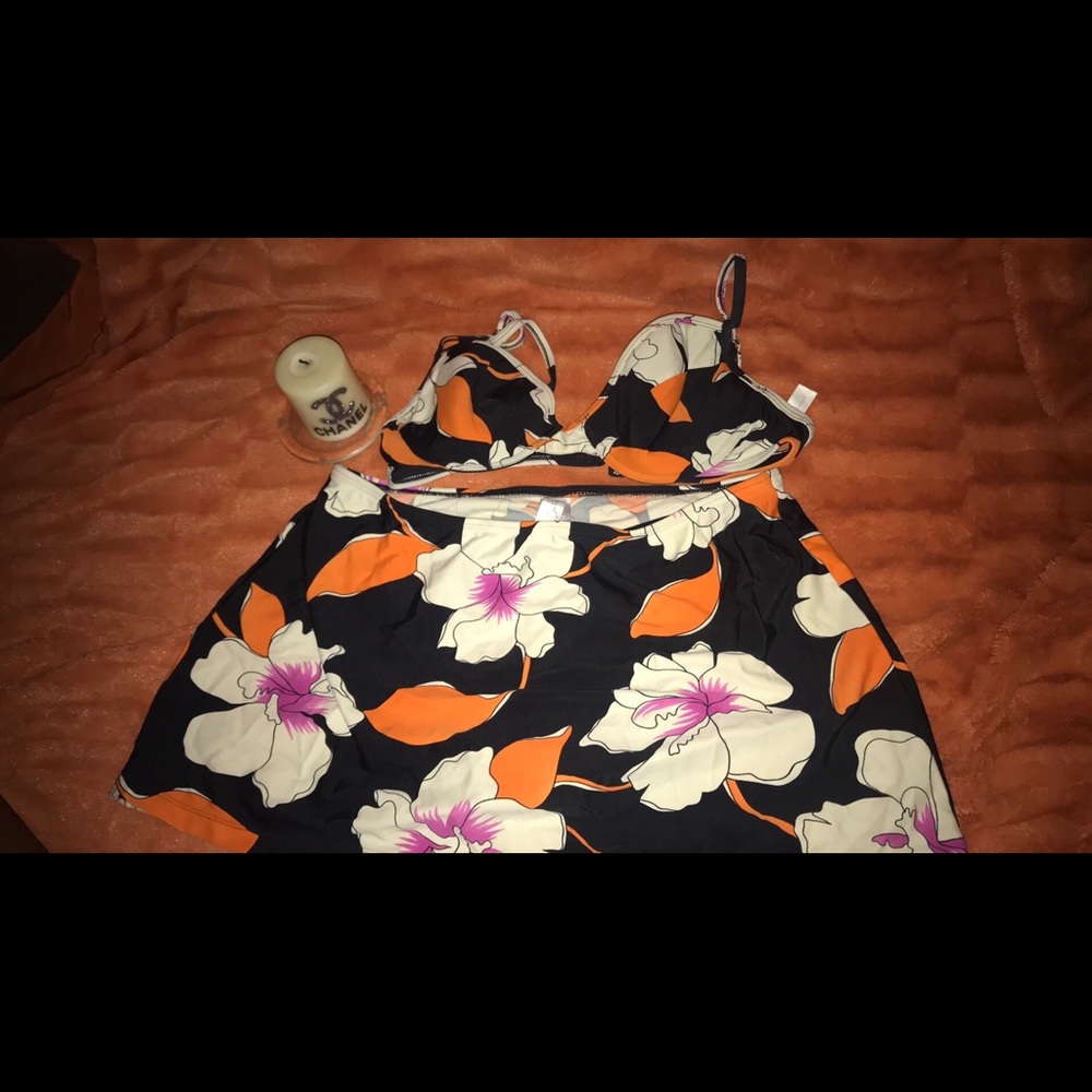 2 piece bathing suit